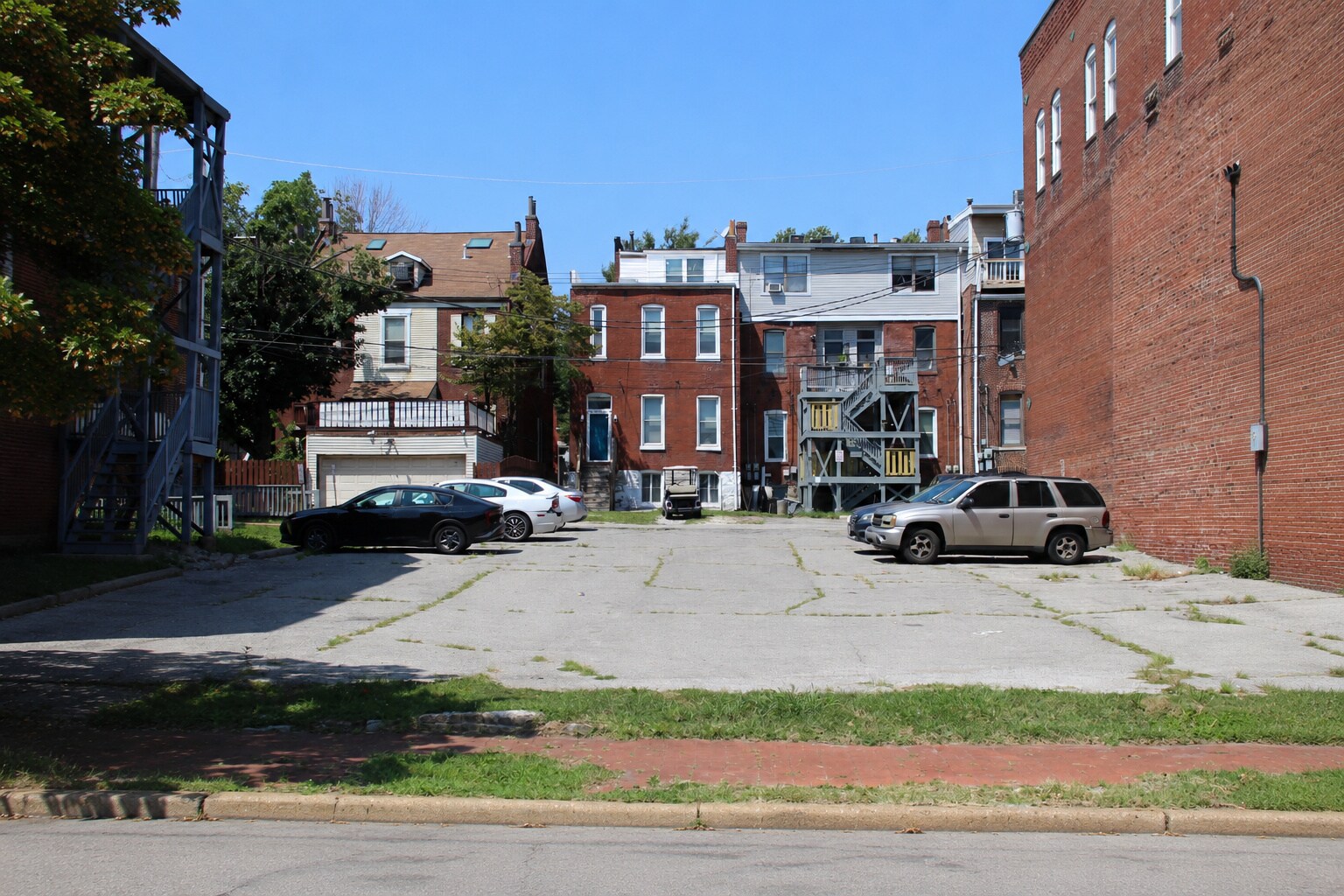 1719 11th St, Saint Louis, MO for Sale