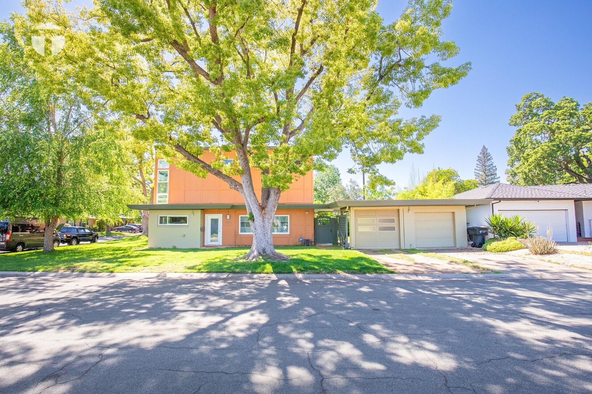 1449 Claremont Way, Sacramento, CA for Sale