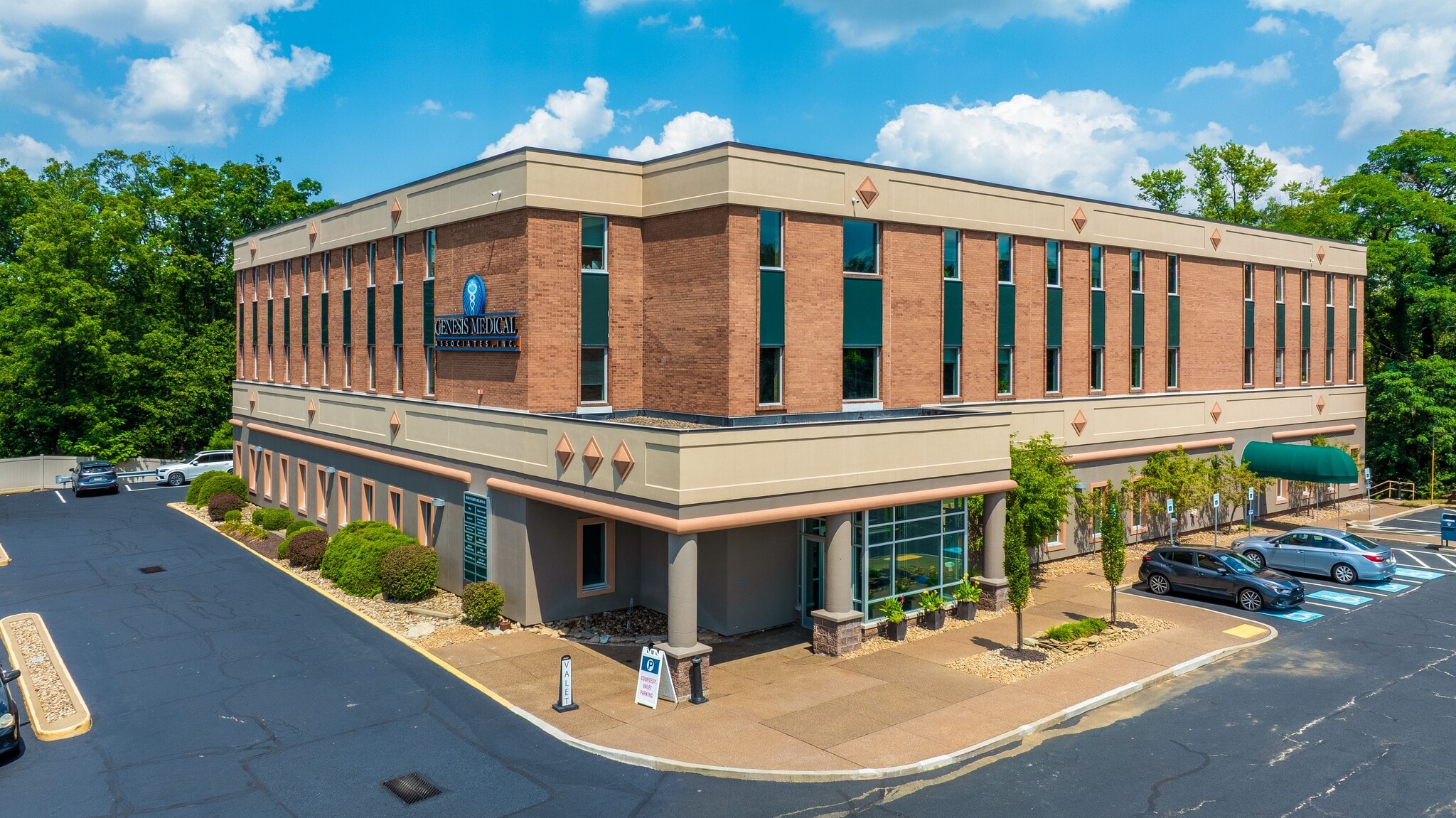 8150 Perry Hwy, Pittsburgh, PA for Sale