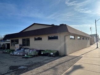 Waterloo, WI Freestanding - 305 W Madison St