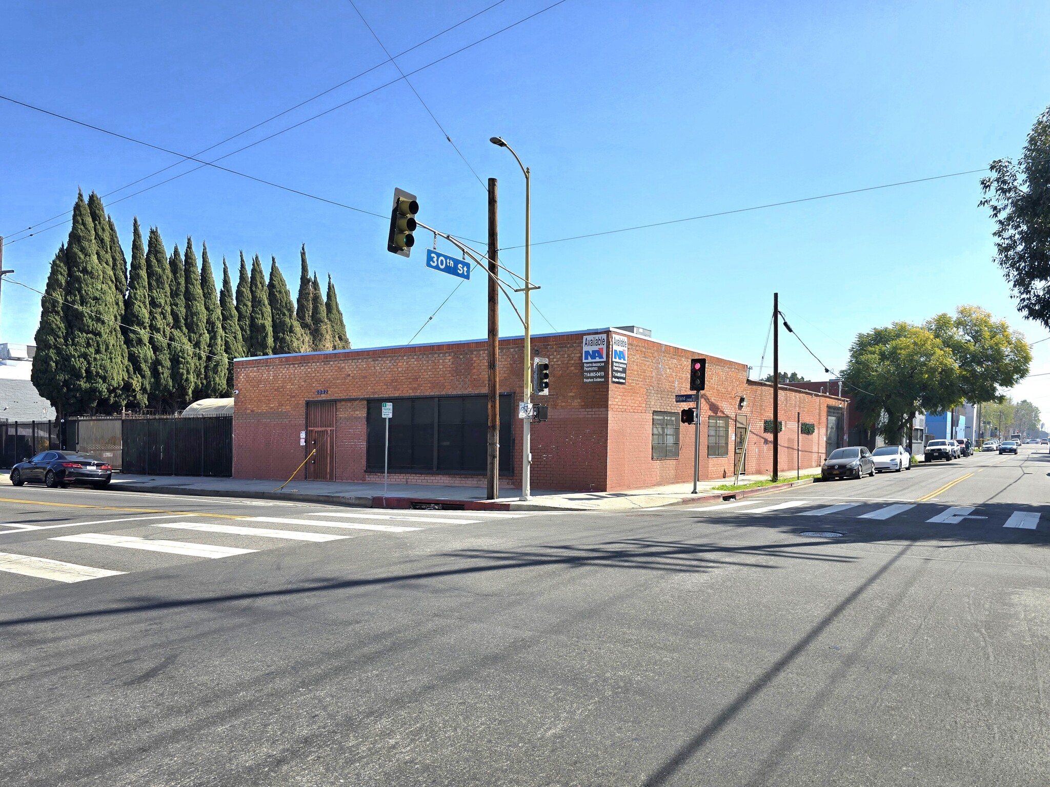 2842 S Grand Ave, Los Angeles, CA for Sale