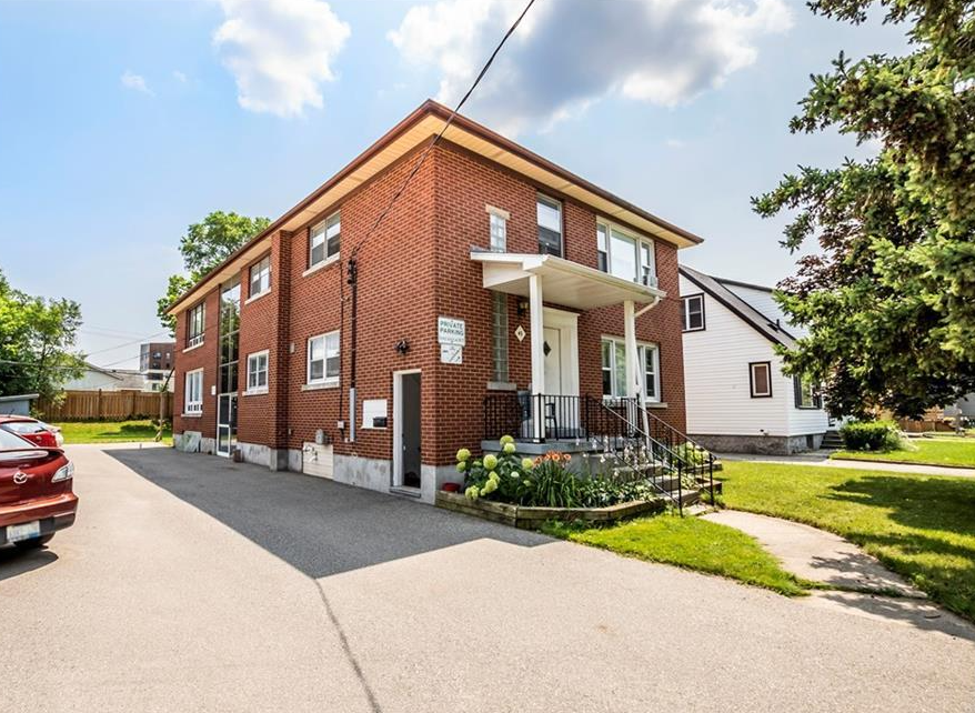 43 Sixth Av, Kitchener, ON for Sale