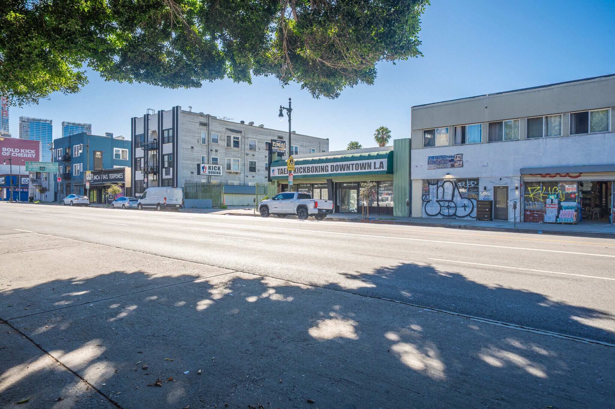 1420-1424 W Olympic Blvd, Los Angeles, CA for Rent