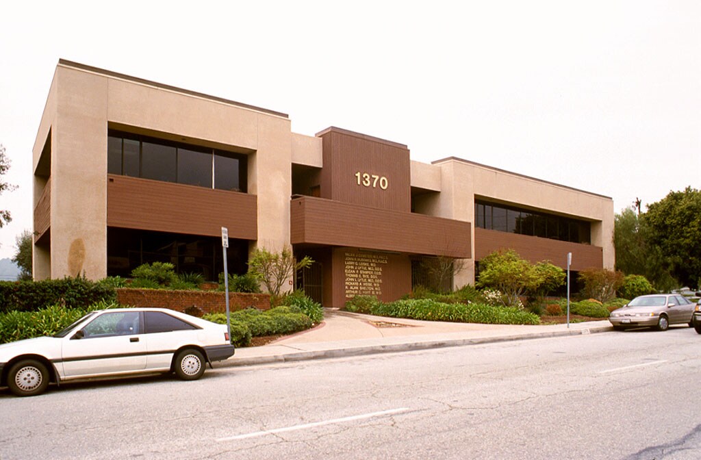 1370 Foothill Blvd, La Cañada Flintridge, CA for Sale