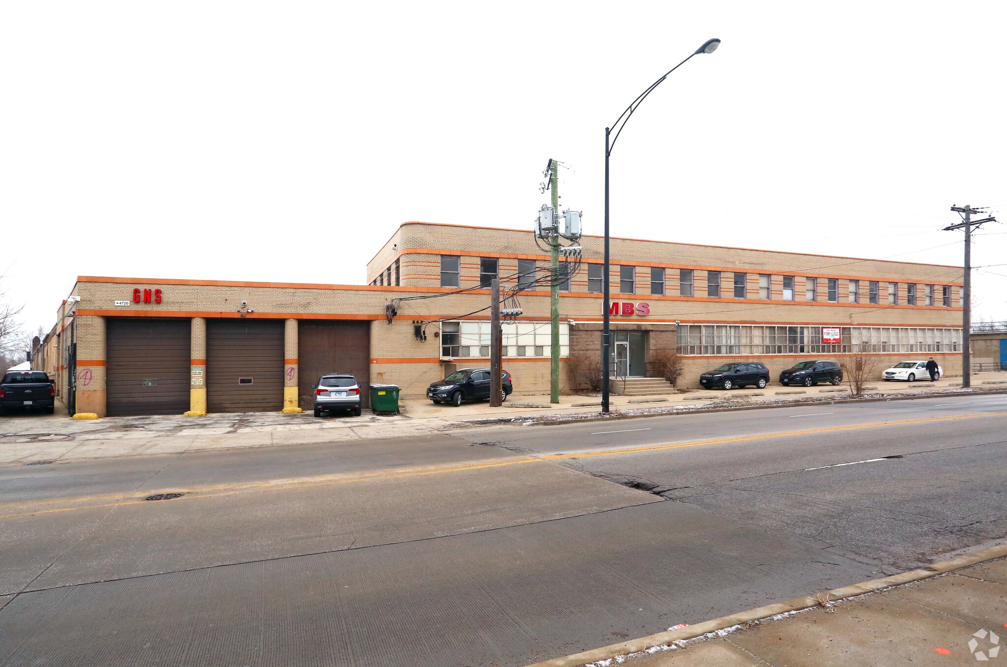 4700-4720 W Montrose Ave, Chicago, IL for Rent