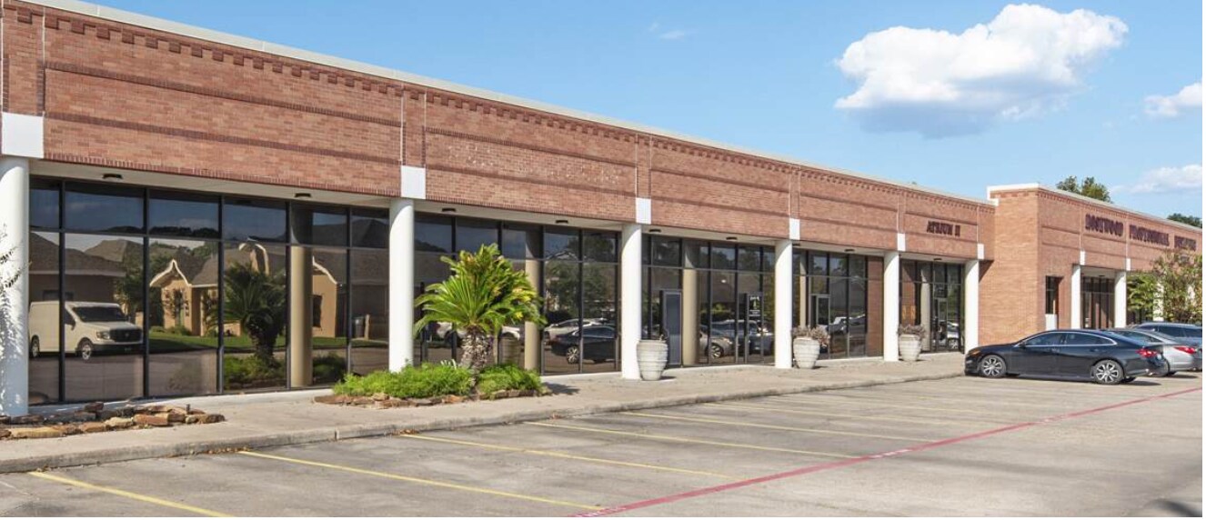 990 Village Sq, Tomball, TX for Rent