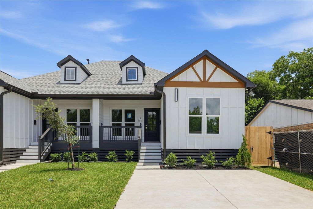 5515 Elm Springs Dr, Houston, TX for Sale