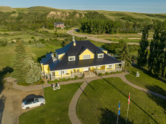 Rosebud, AB Hospitality - 111 Severn Av