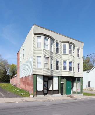 Schenectady, NY Storefront Retail/Residential - 752 Albany St