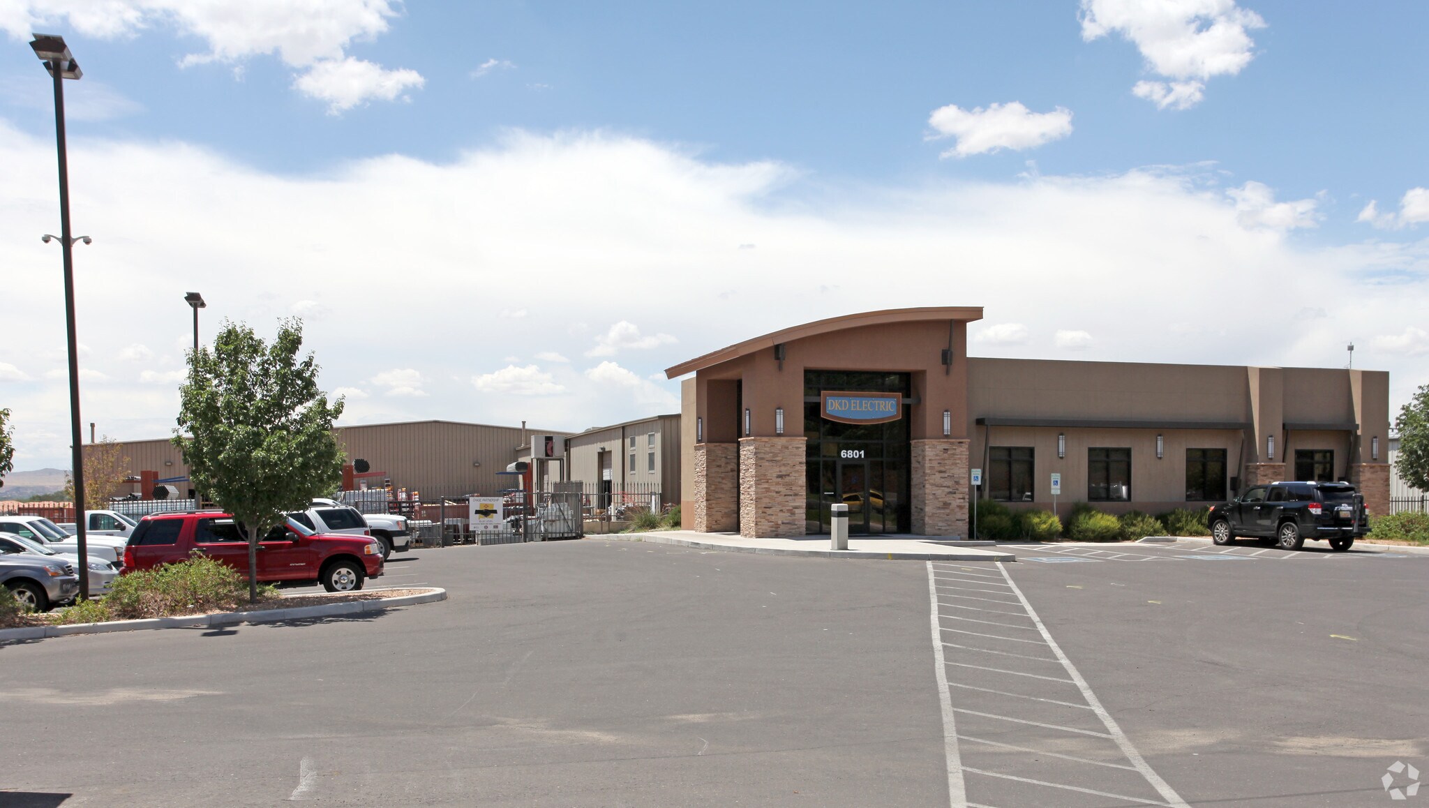 6801 Academy Parkway West NE Albuquerque, NM 87109 Industrial