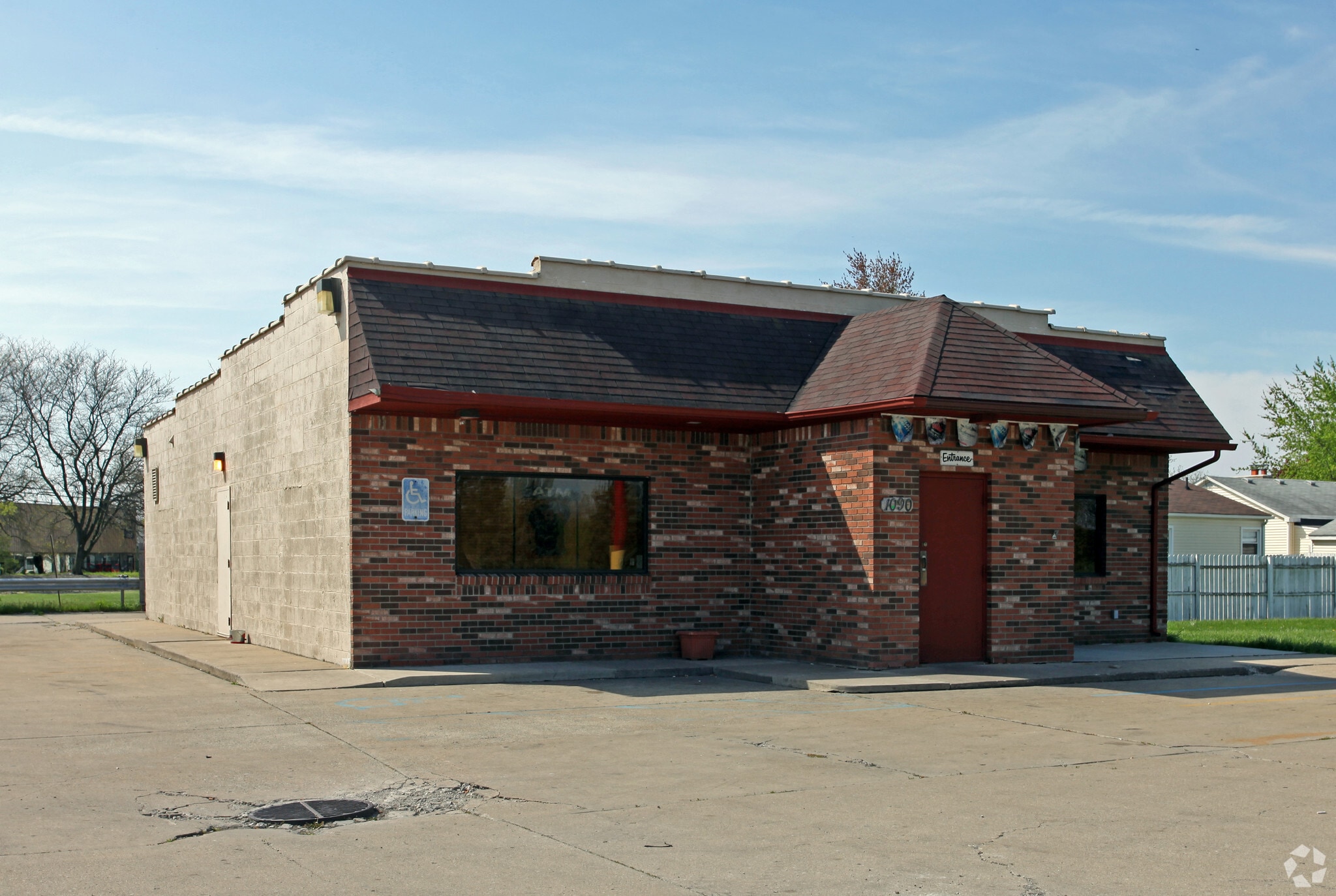 1090 N Dixie Hwy, Monroe, MI for Sale