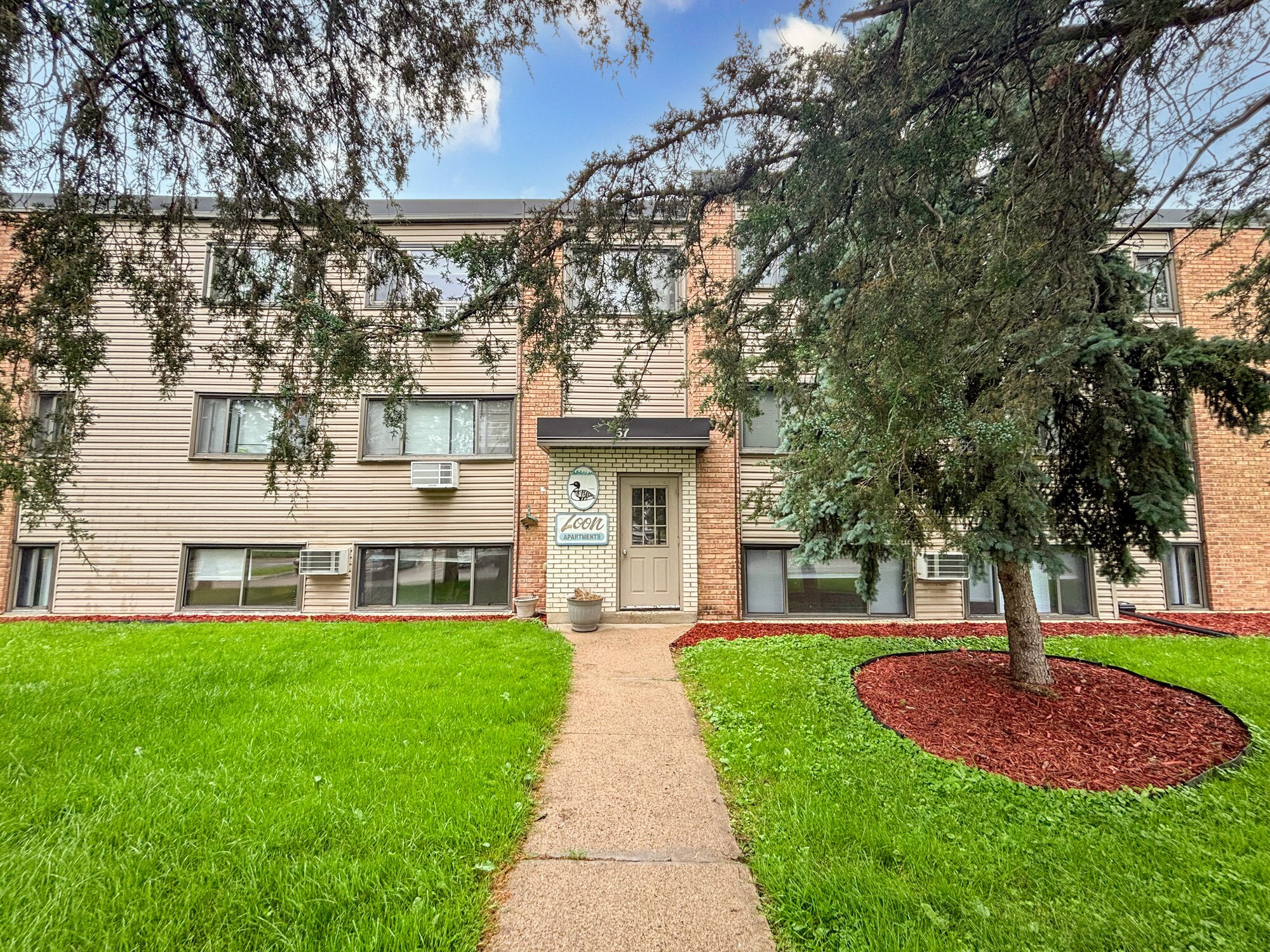 57 6th Ave S, Hopkins, MN for Sale
