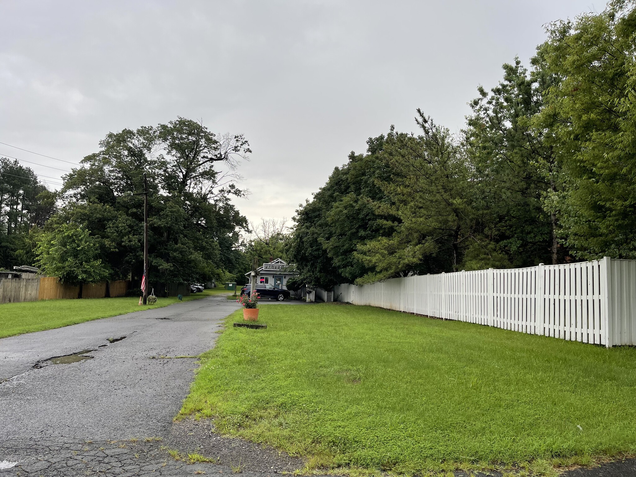 8369 Richmond Hwy, Alexandria, VA for Sale