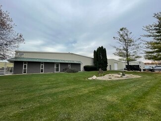 1320 & 1402 S Merrifield Ave