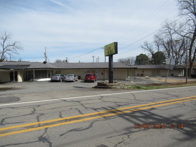 424 Highway 65 Bus, Clinton, AR for Sale