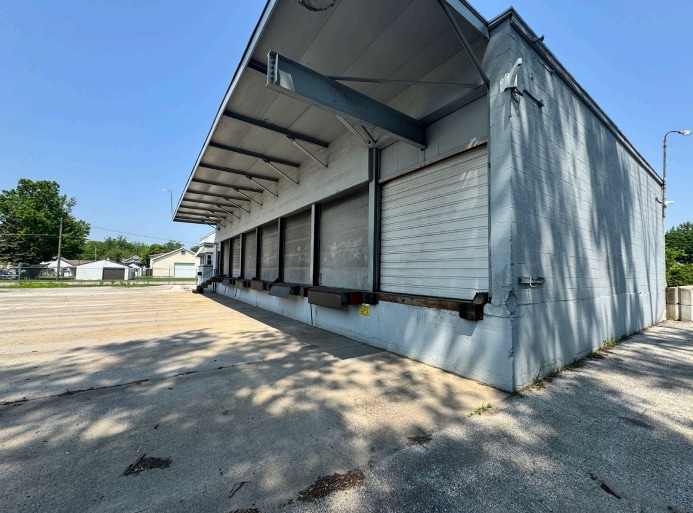 2870 Eddy St, Saginaw, MI for Rent
