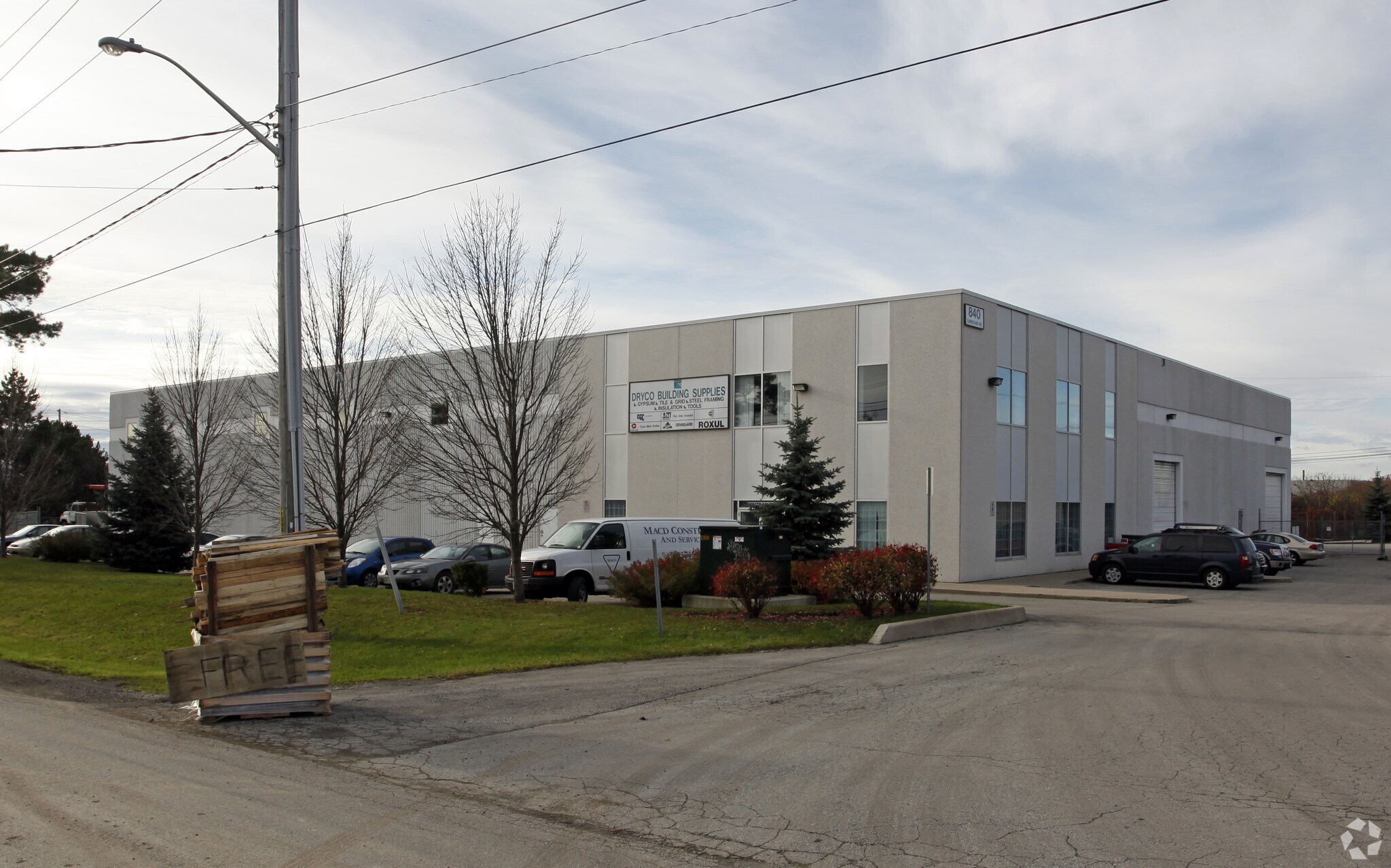 840 Cumberland Ave, Burlington, ON for Rent