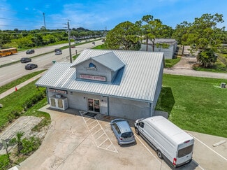 Vero Beach, FL Freestanding - 1204 S US 1