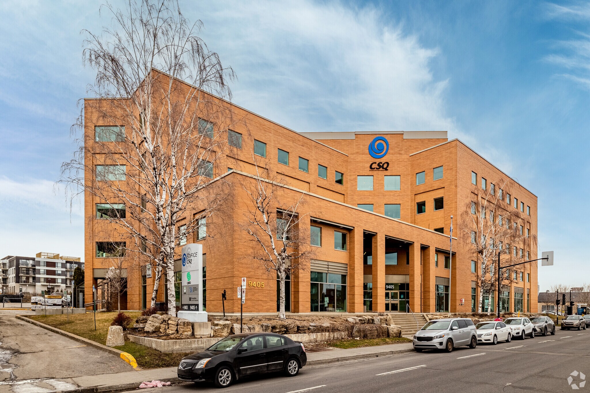 9405 Rue Sherbrooke E, Montréal, QC for Rent
