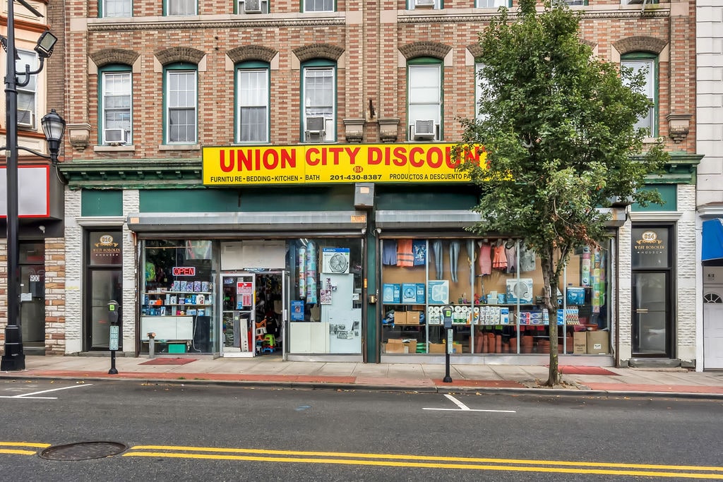 814-816 Summit Ave, Union City, NJ for Sale