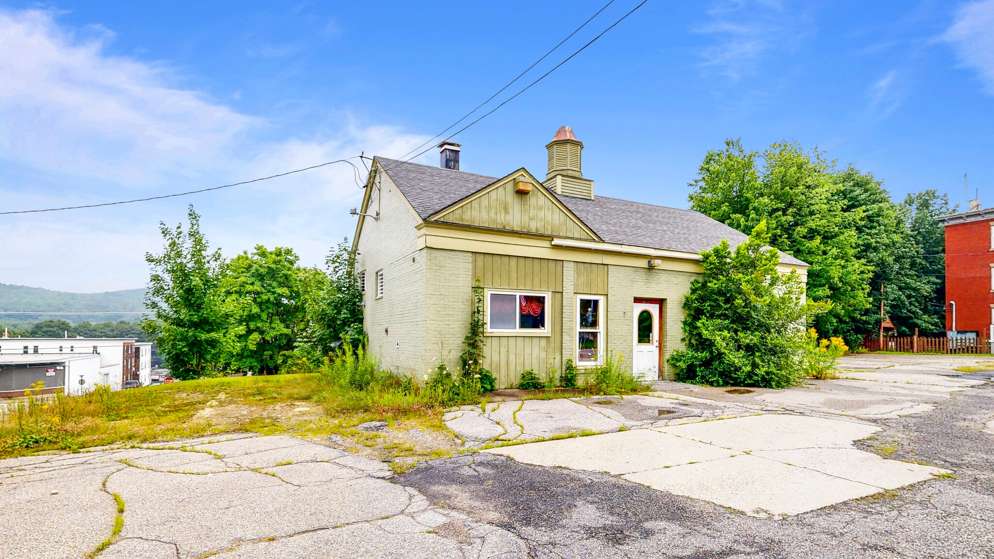 352 Hancock St, Rumford, ME for Sale