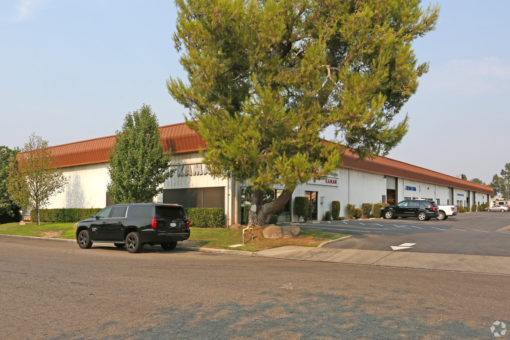 2561-2571 S Sarah St, Fresno, CA for Rent