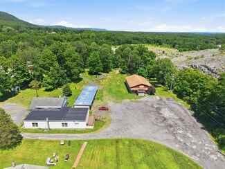 Pen Argyl, PA Office/Residential - 90 N Franklin St