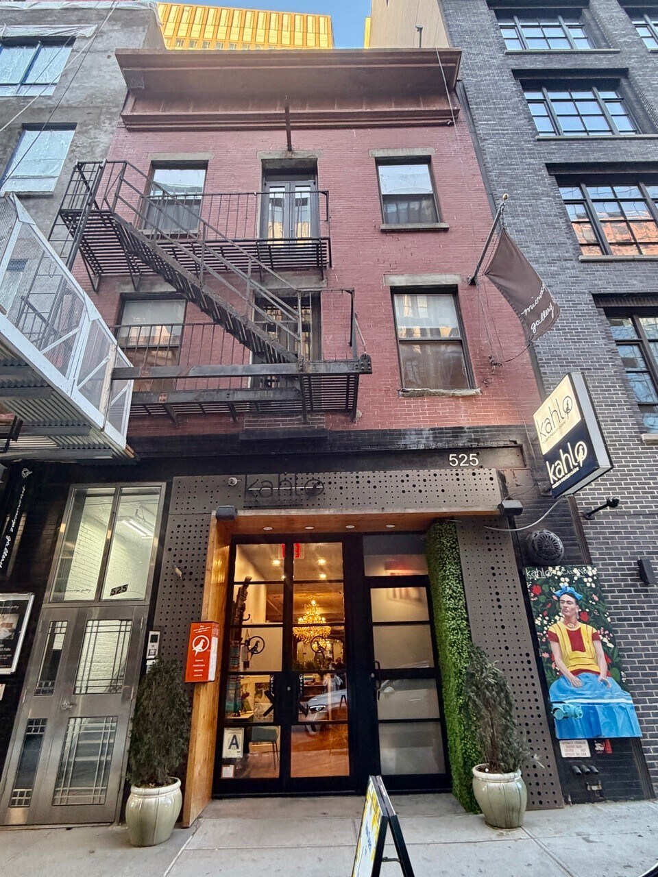 525 W 29th St, New York, NY for Sale