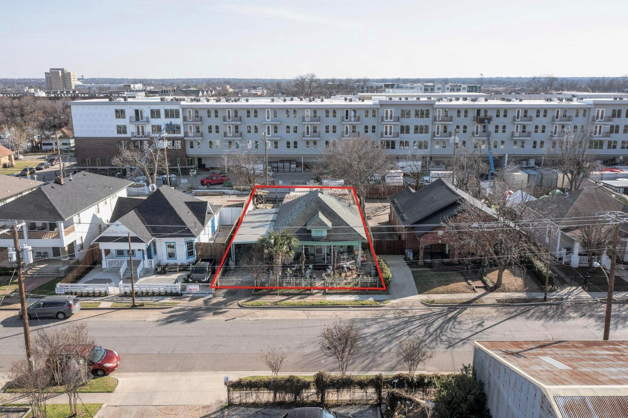 512 W 7th St, Dallas, TX for Sale
