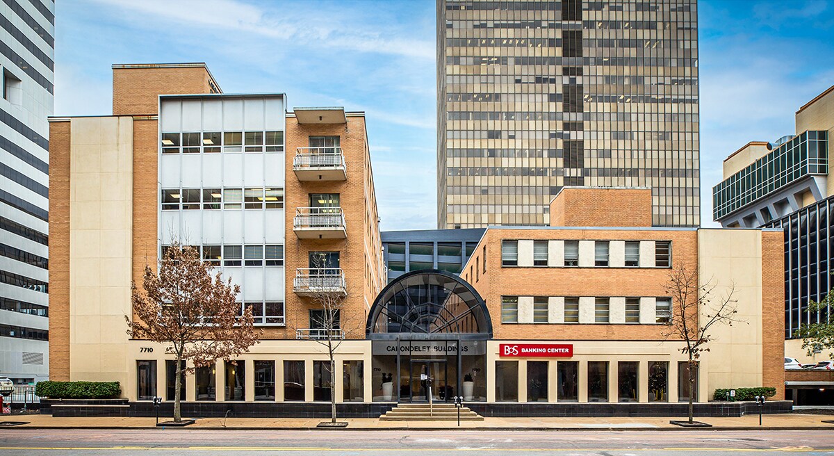 7730 Carondelet Ave, Clayton, MO for Rent