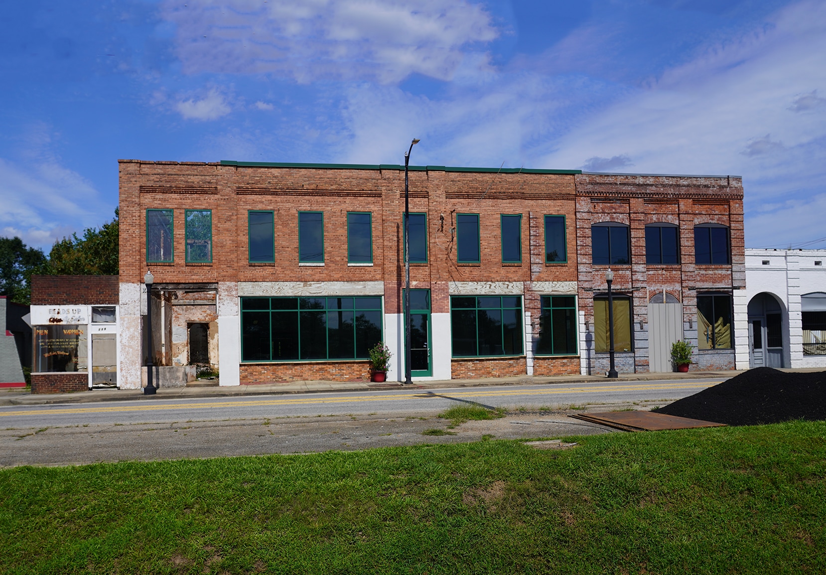 117 N Main St, Belton, SC for Sale