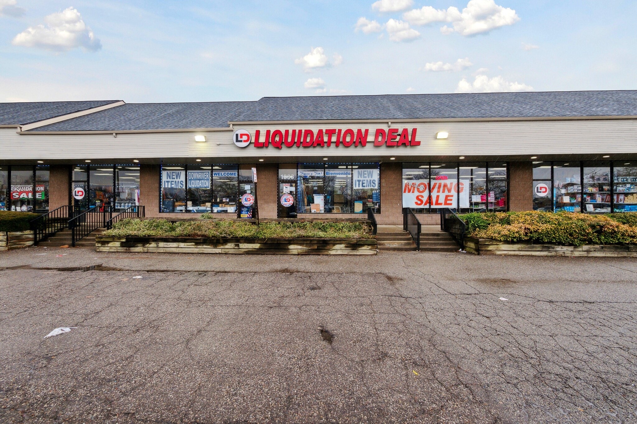 1071-1119 Fort St, Lincoln Park, MI for Rent