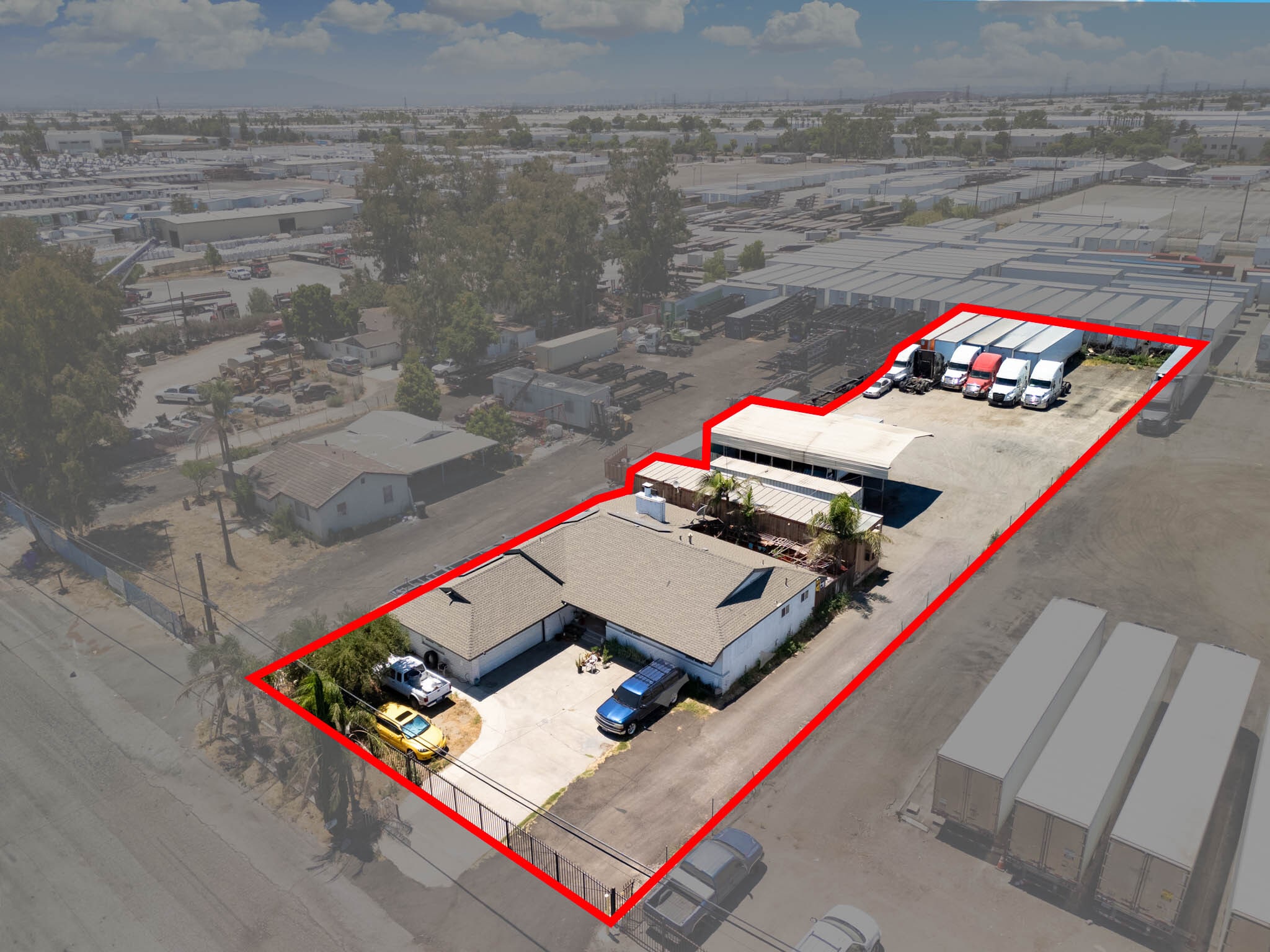 10566 Calabash Ave, Fontana, CA for Sale