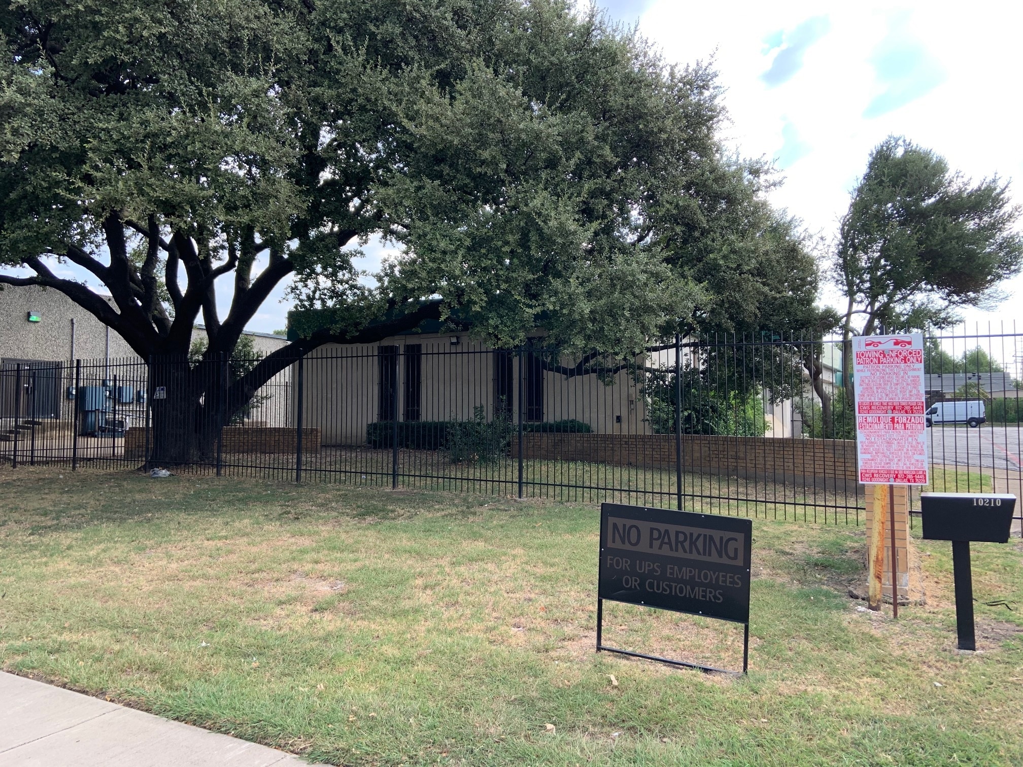 10210 Monroe Dr, Dallas, TX for Rent