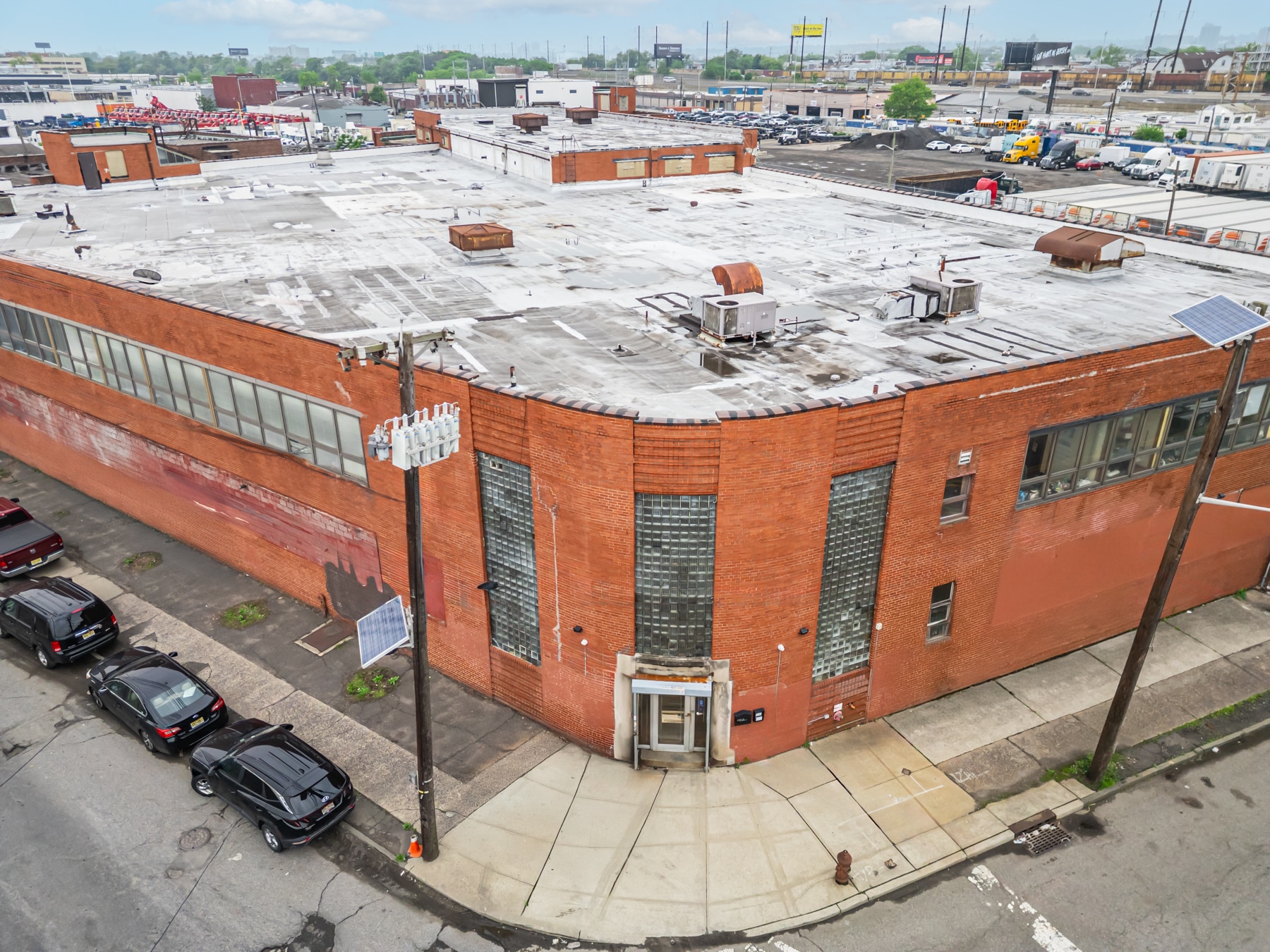 150 Avenue L, Newark, NJ for Sale