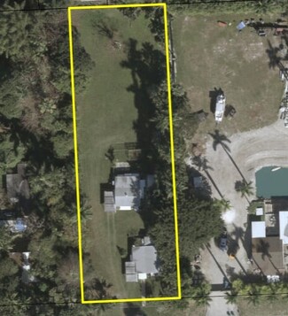 Miami, FL Residential Land - 477 NE 154th St