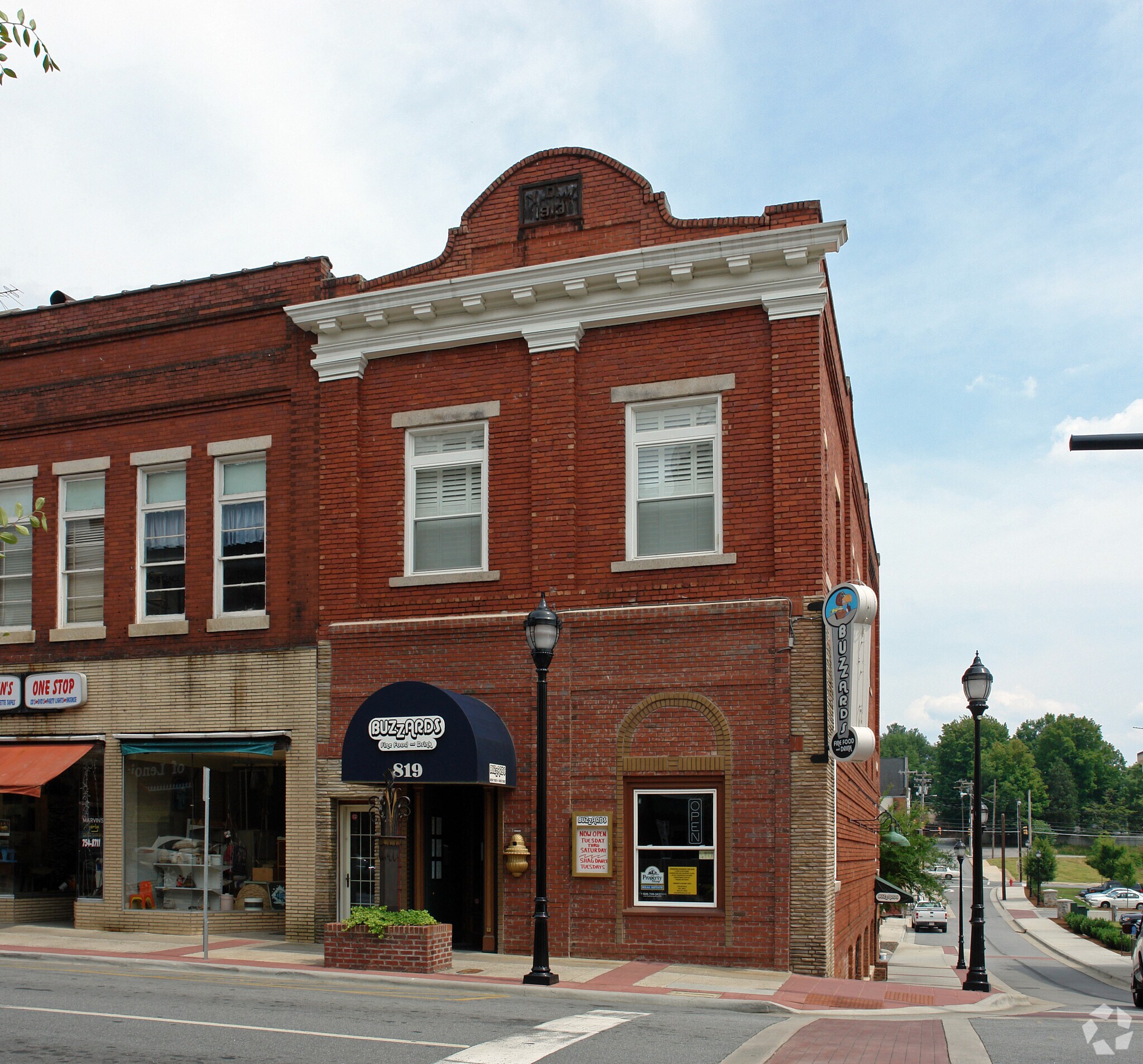 819 West Ave, Lenoir, NC for Sale