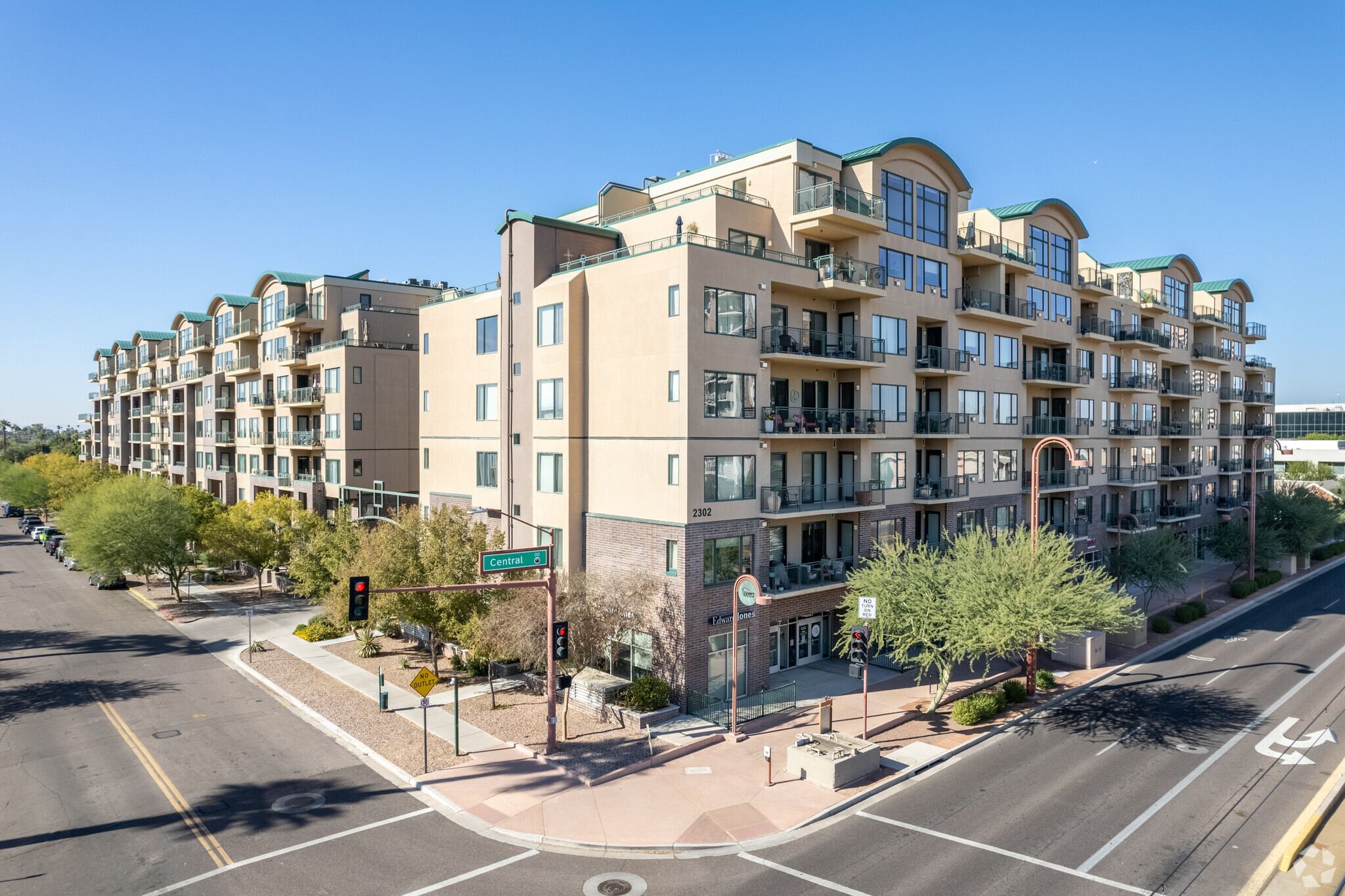 2302 N Central Ave, Phoenix, AZ for Sale