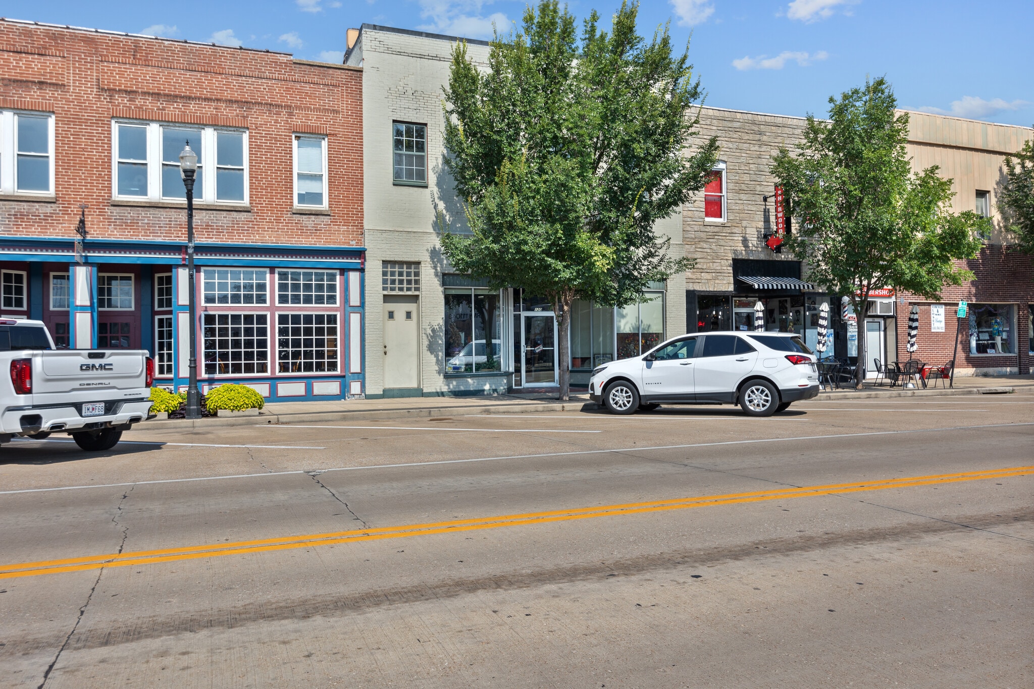 120 N Main St, De Soto, MO for Sale