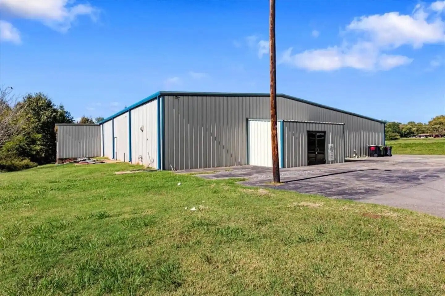 401 I-30, Winfield, TX for Sale