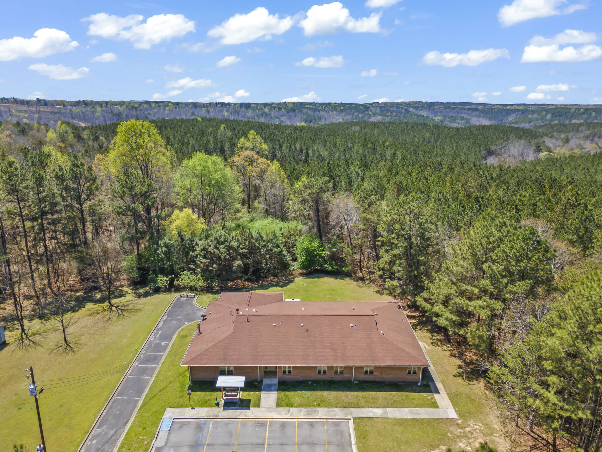 9670 Smith Lake Dam Rd, Jasper, AL for Sale