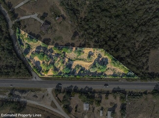 Lockhart, TX Commercial - 104 Westwood Rd