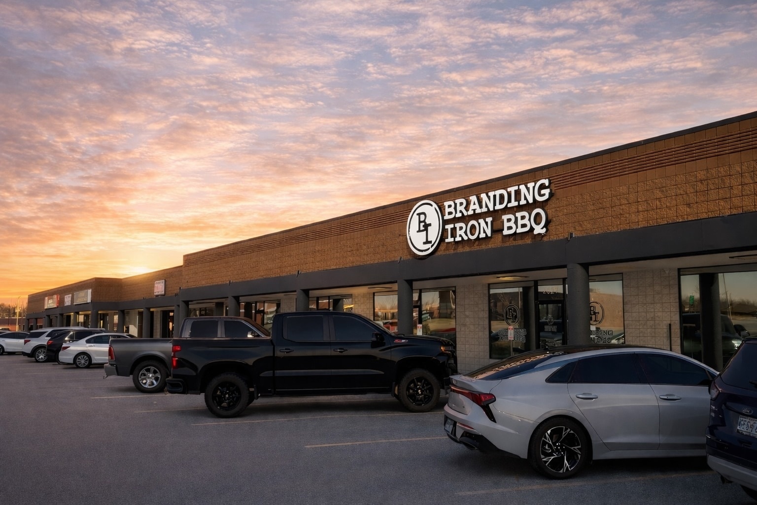 2007-2061 N Commercial St, Harrisonville, MO for Rent