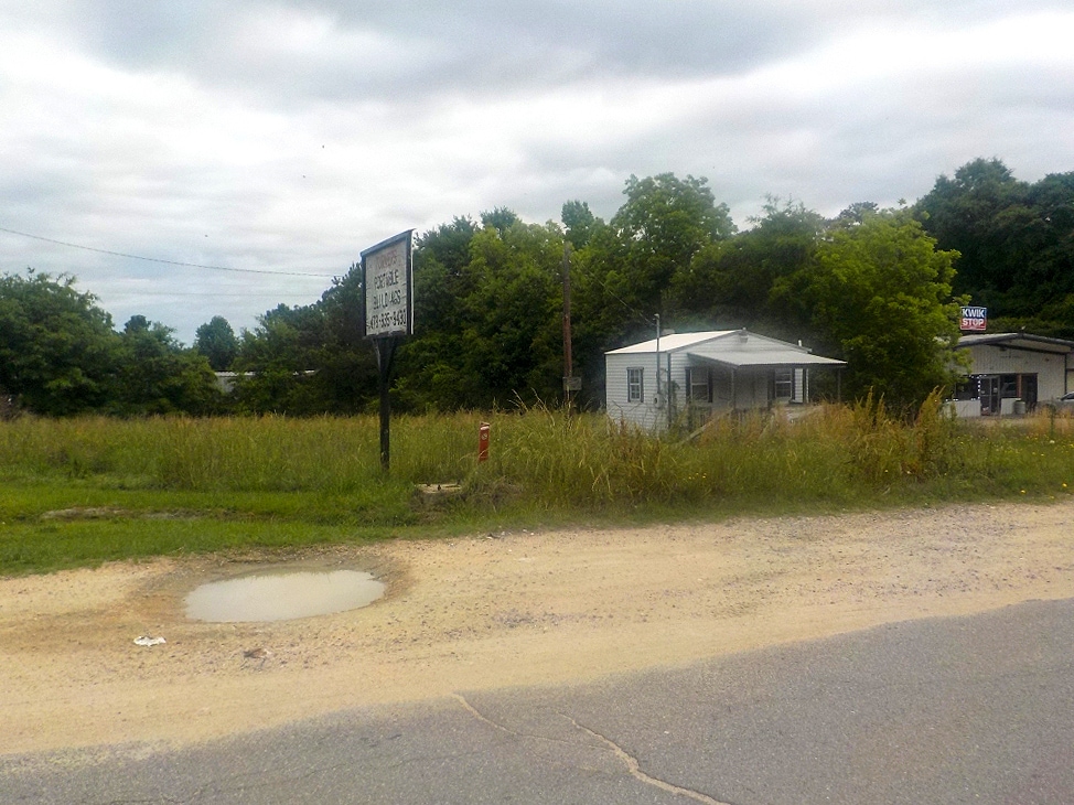 8361 Columbus rd, Lizella, GA for Sale