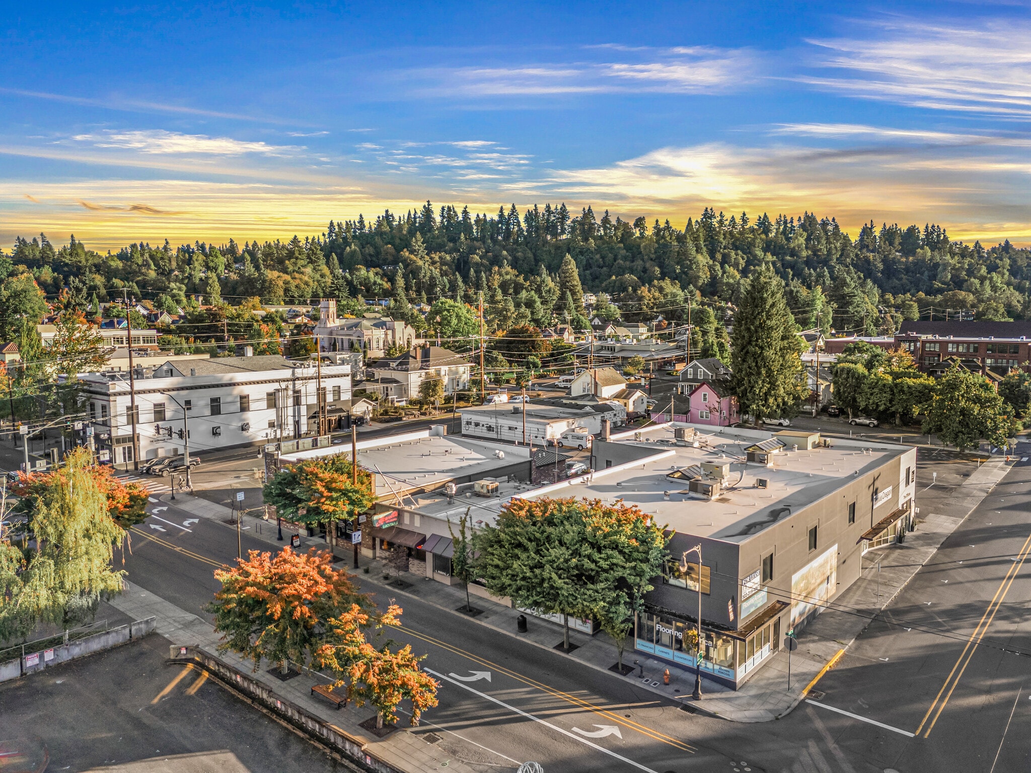 502 7th St, Oregon City, OR for Sale