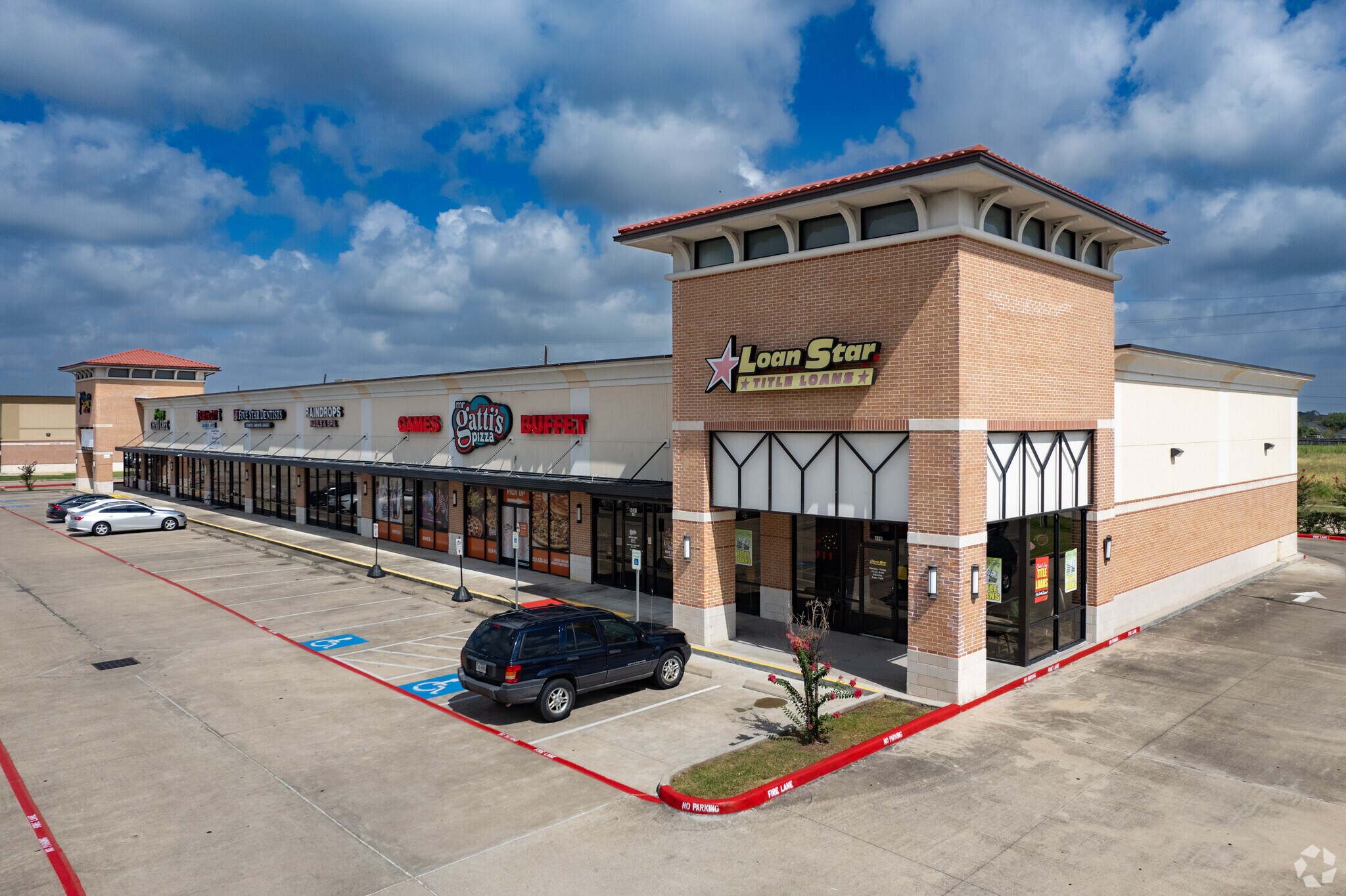 4001 S Sam Houston Pky Houston, TX 77047 Shopping Center Property for