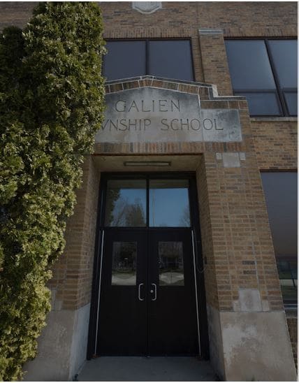 122 Southeastern Ave, Galien, MI for Sale