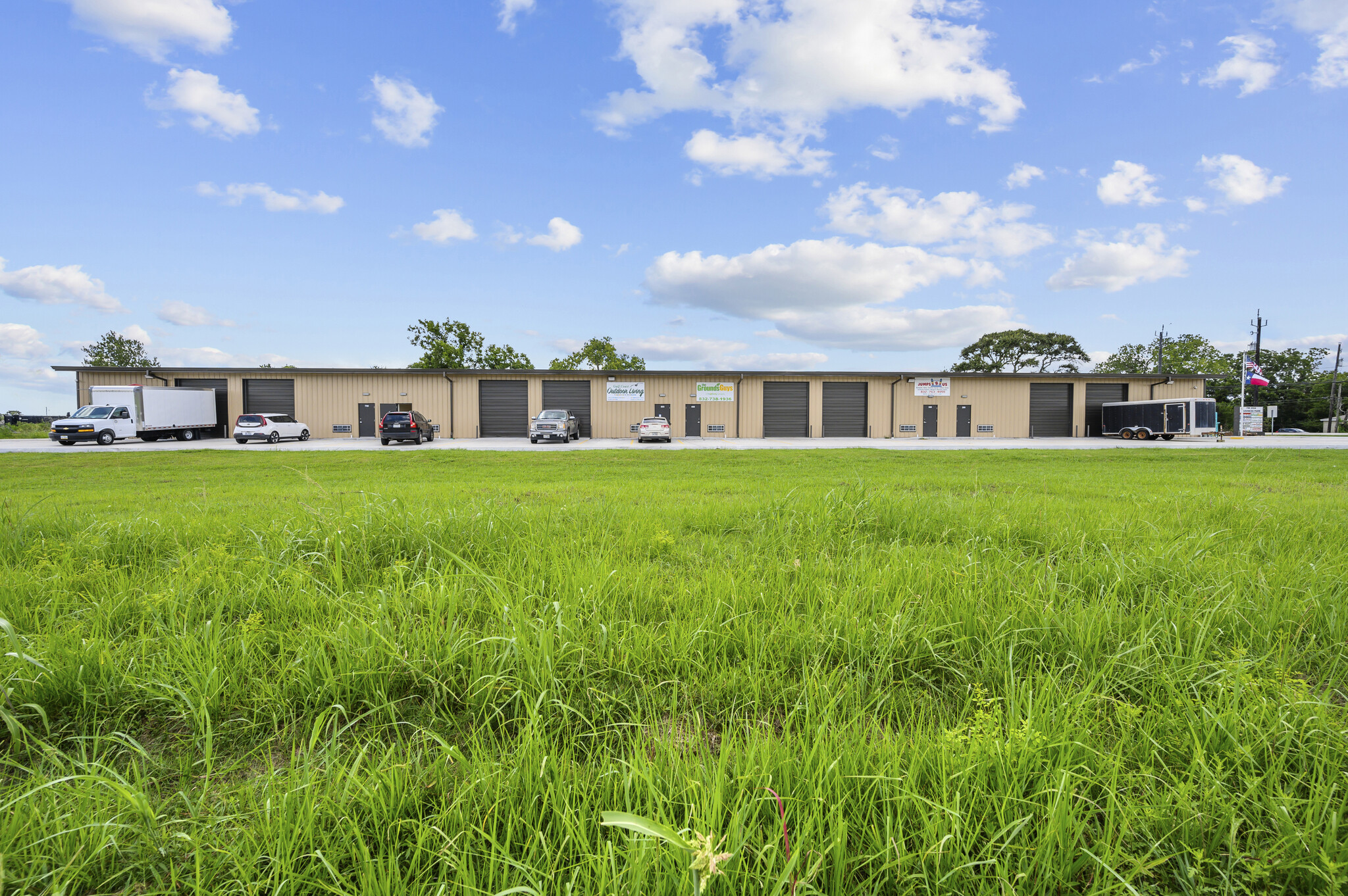 5517 Fm 2004 Rd, Hitchcock, TX for Rent