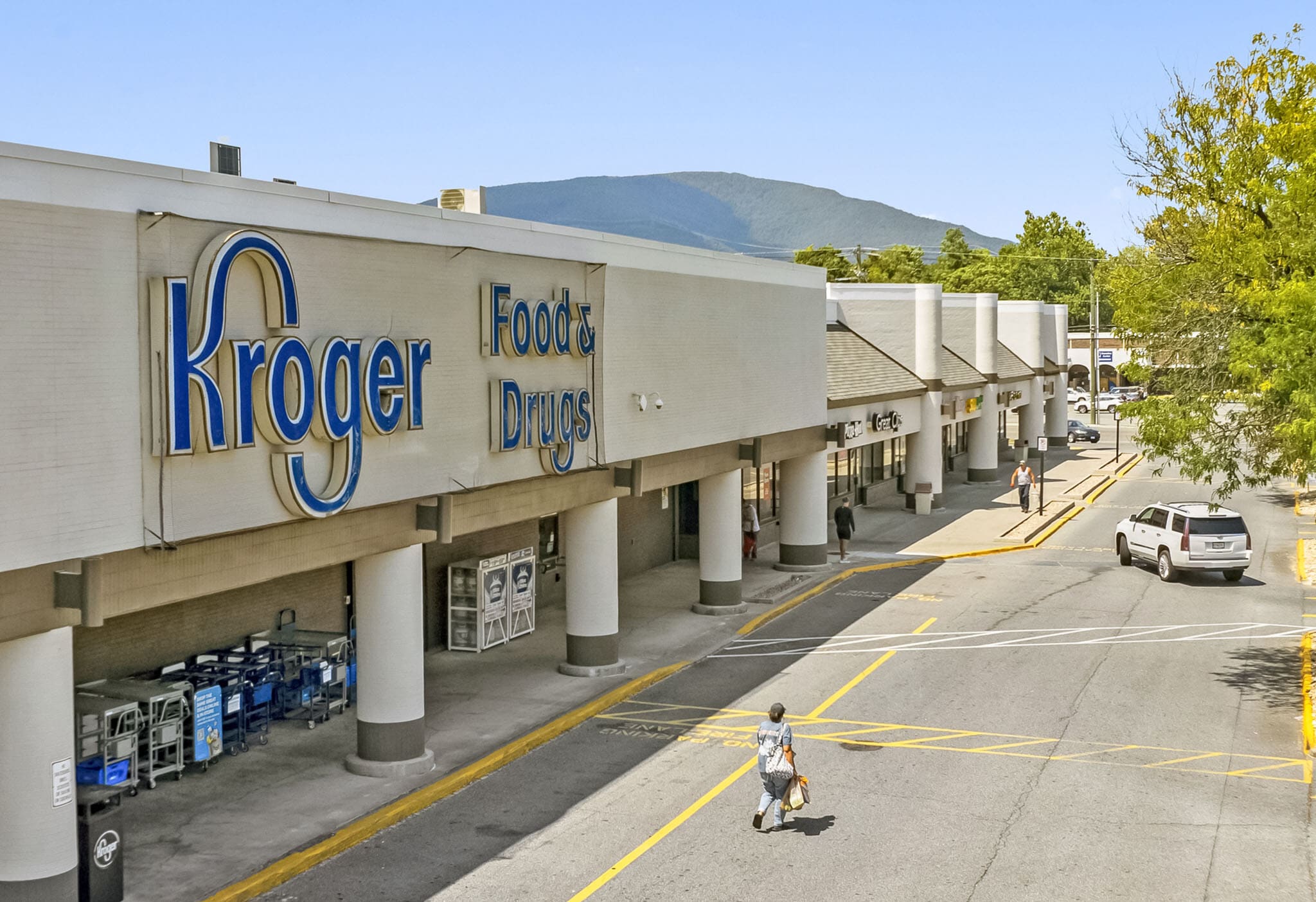 141-161 Electric Rd, Salem, VA for Rent