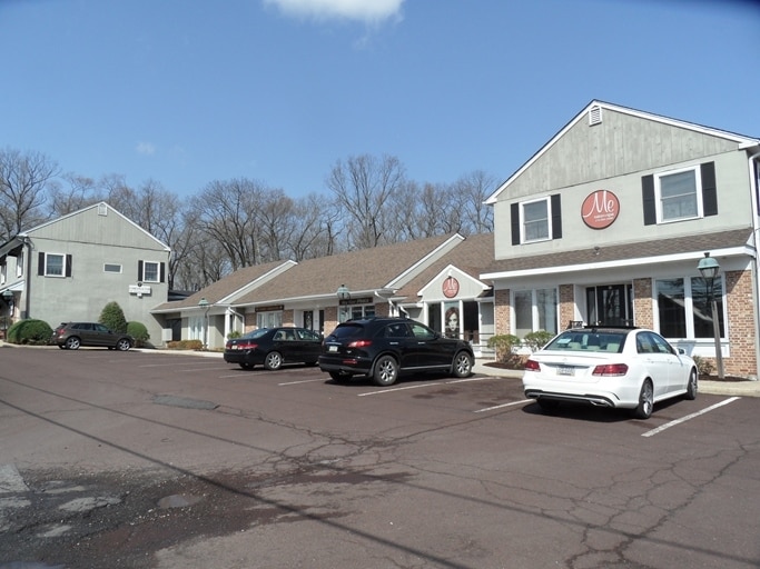 352-362 W Bridge St, New Hope, PA for Sale